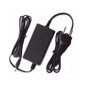 FONTE CHAVEADA - 12VDC - 2,5A - PLUG 5,5X2,1 (+)